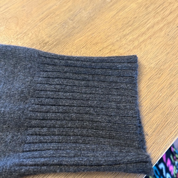 NWOT LOFT Everyday Sweater, Charcoal Gray, Size M - Picture 4 of 8